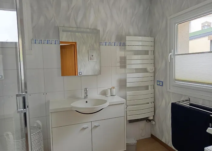 3 Etoiles- Maison Pour 2a4 Pers Avec Prive Holiday home